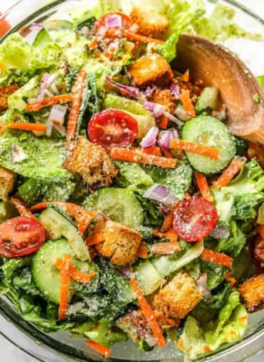 Classic house salad recipe with fresh vegetables and greens