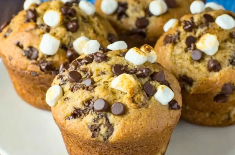 Delicious Banana S'mores Muffins with chocolate and marshmallow topping