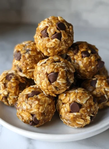 No-bake peanut butter energy bites made with oats and chocolate chips