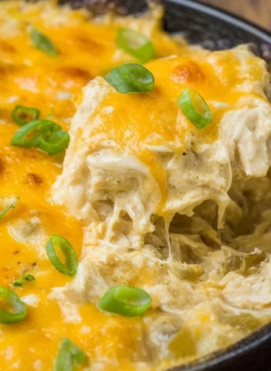 One Pan Keto Green Chili Chicken dish garnished with fresh herbs