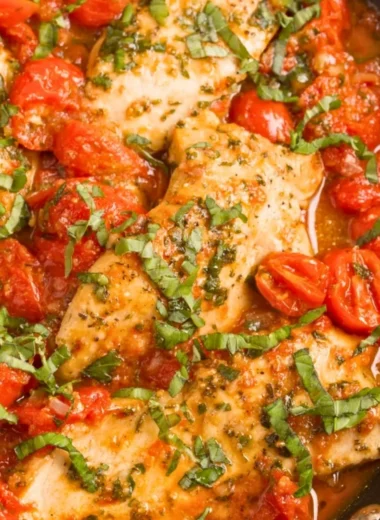 Delicious Chicken Pomodoro with fresh tomatoes and basil